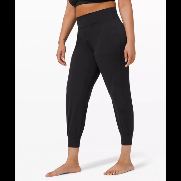 đ€SOLD - NWT Lululemon Align Joggers - Picture 1 of 4